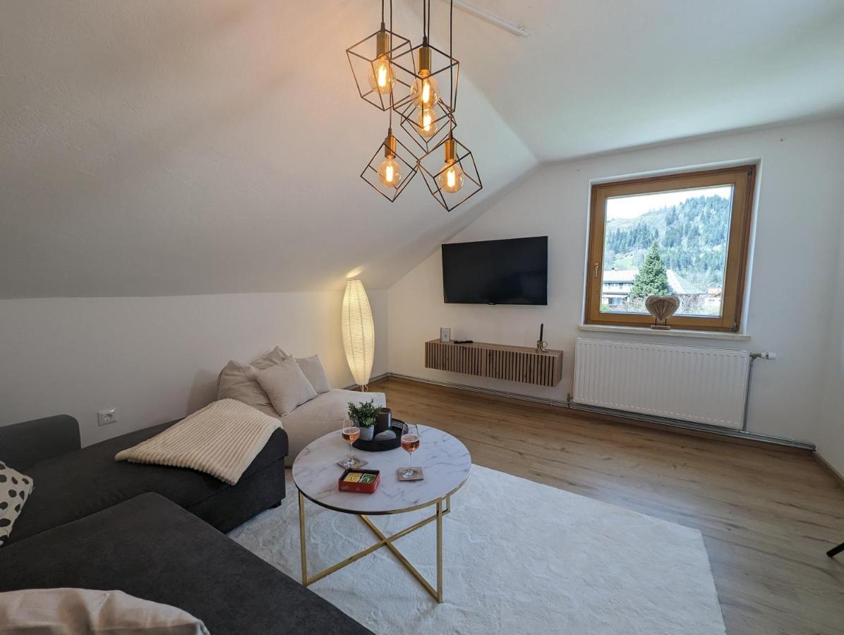 Angerpartments-Sonnige Grosse Wohnung Mit Balkon Und Kostenlosen Parkplatz Döbriach Екстериор снимка